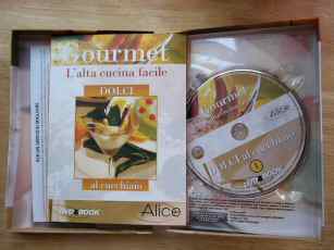 �C�^���A�����̖{�Ƃc�u�c La Bocca cucinamica