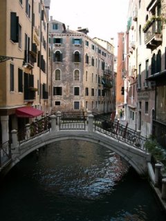 �x�l�b�c�B�A�̕��i